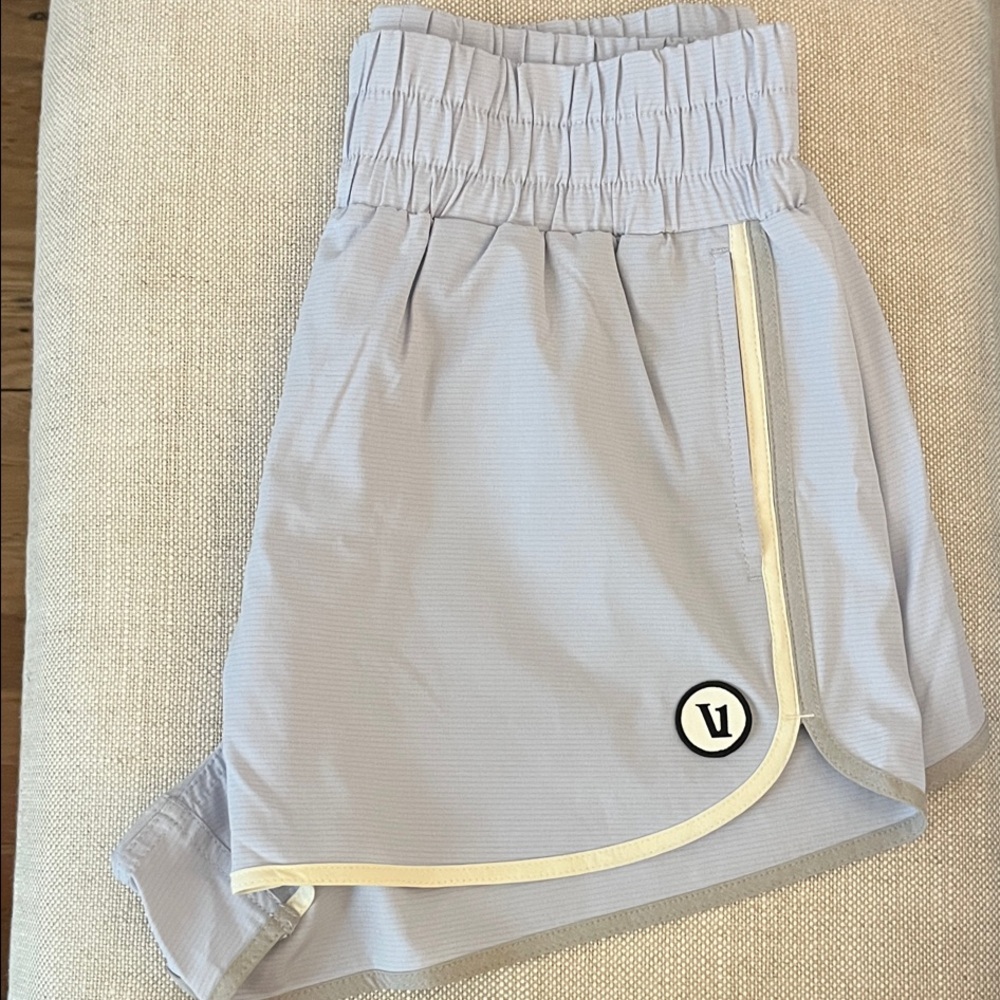 Vuori Women's Athletic Shorts in Light Gray